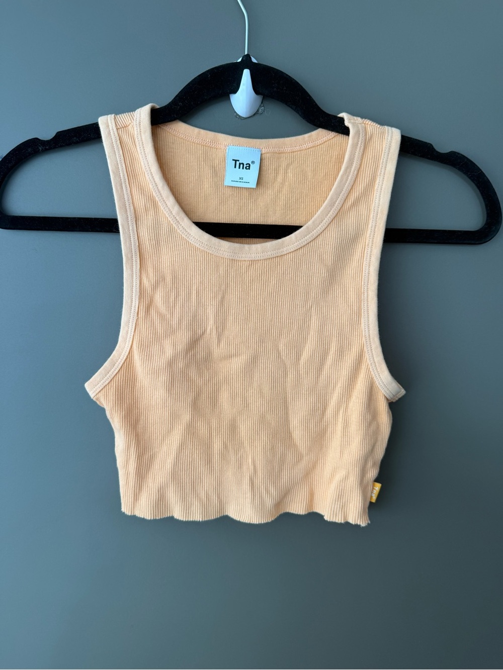 Aritzia TNA Peach Orange Ribbed Crop Tank Top XS Orange available 100% cotton
